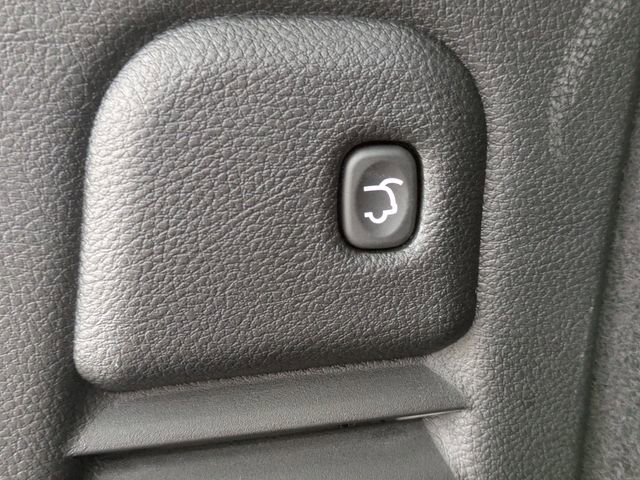 Used 2024 Dodge Durango GT AWD/4WD image 16