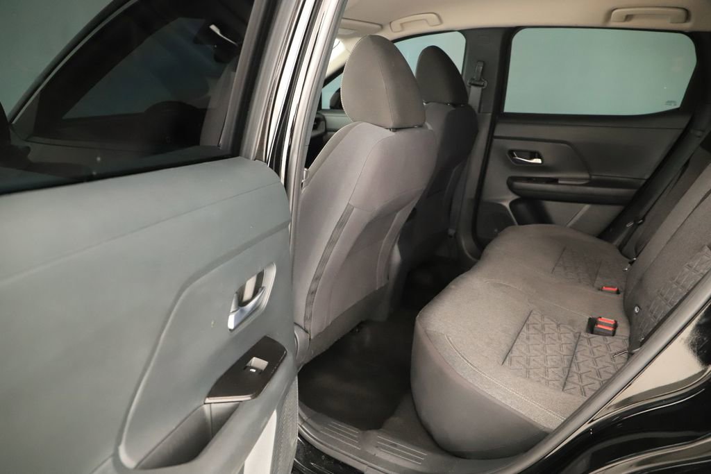 Used 2025 Nissan Kicks SV FWD image 29