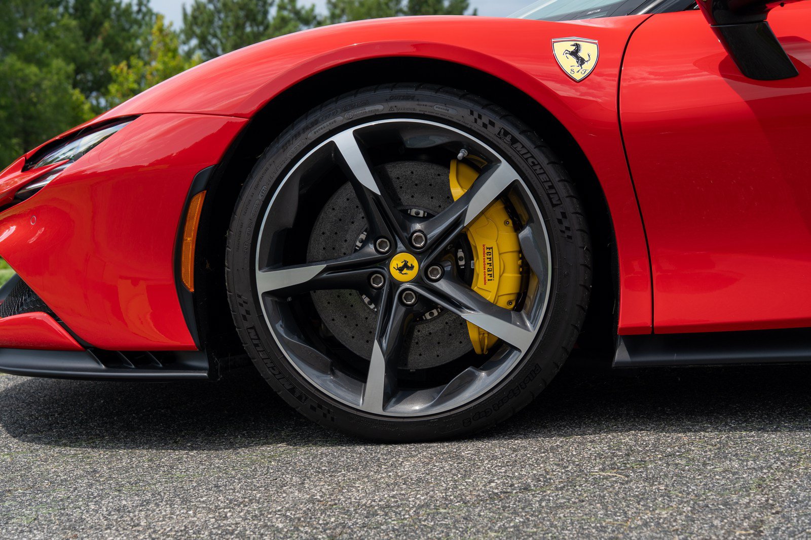 Used 2022 Ferrari SF90 Stradale AWD/4WD image 9
