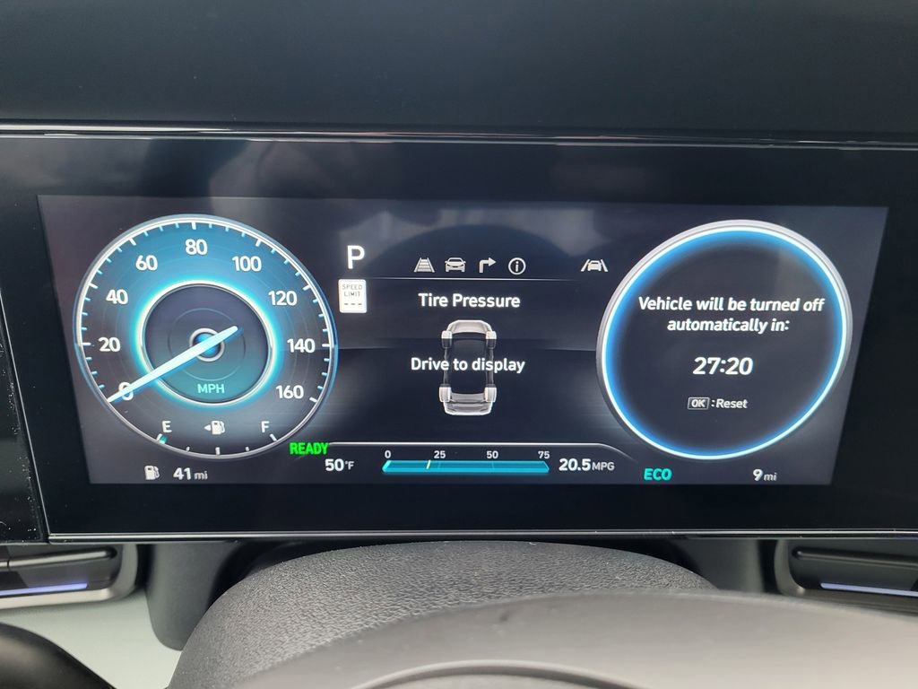 New 2025 Hyundai Elantra Limited image 21