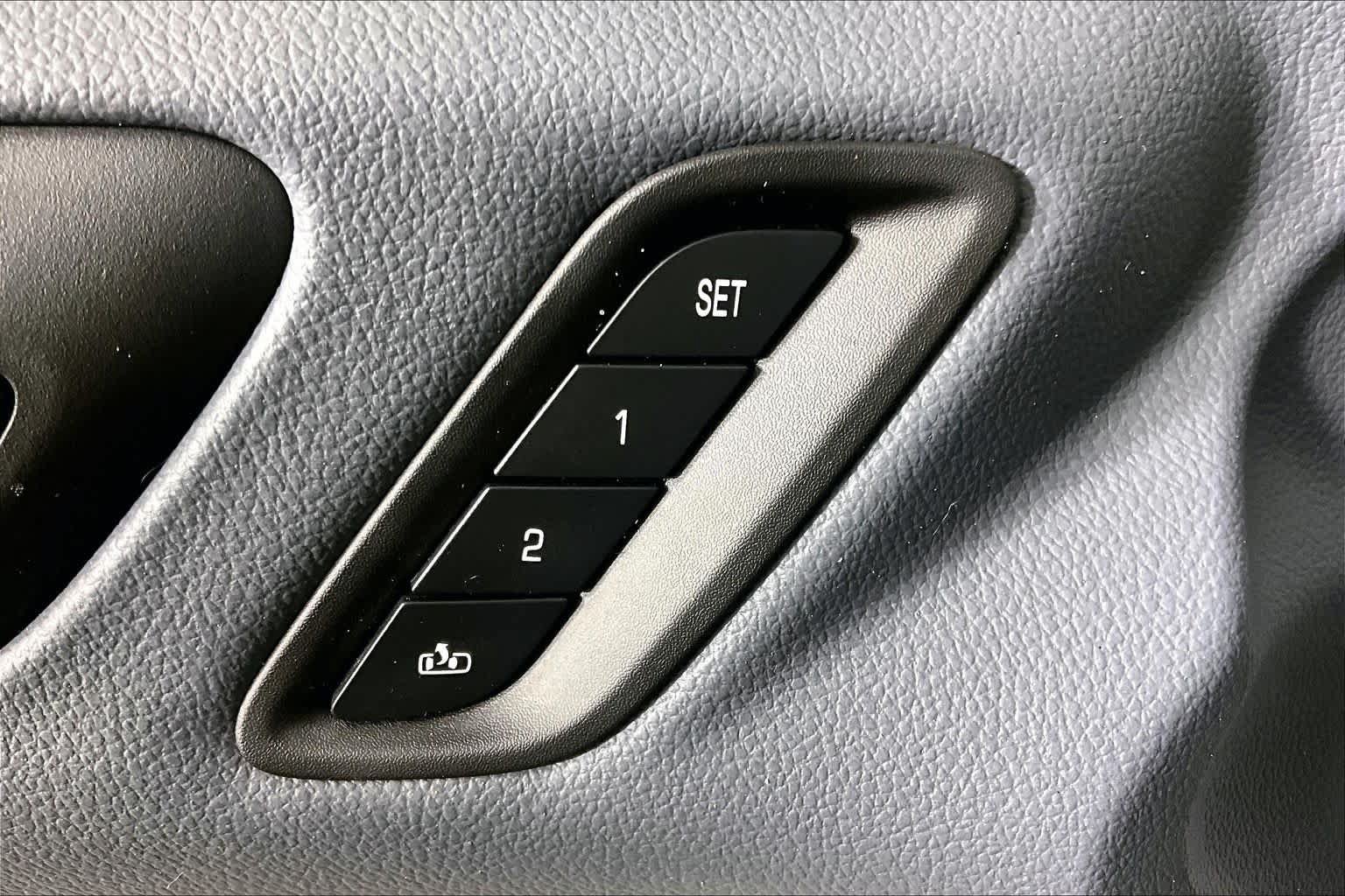 Certified 2023 GMC Acadia Denali FWD image 63