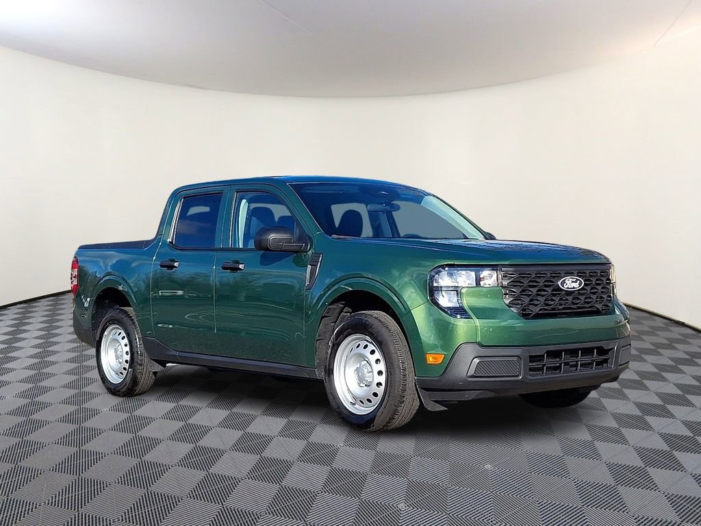 Used 2025 Ford Maverick XL w/ 4K Tow Package image 1