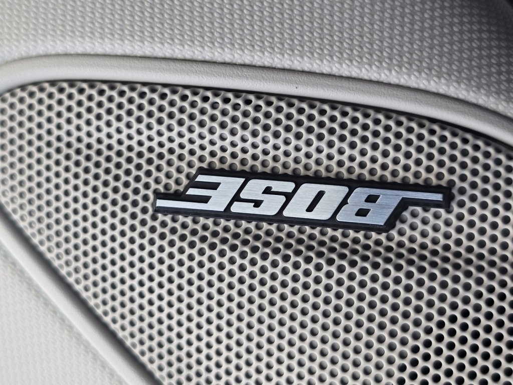 New 2025 Honda Pilot Touring image 11