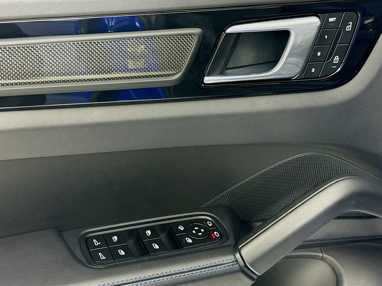 Certified 2023 Porsche Cayenne Turbo GT AWD/4WD image 11