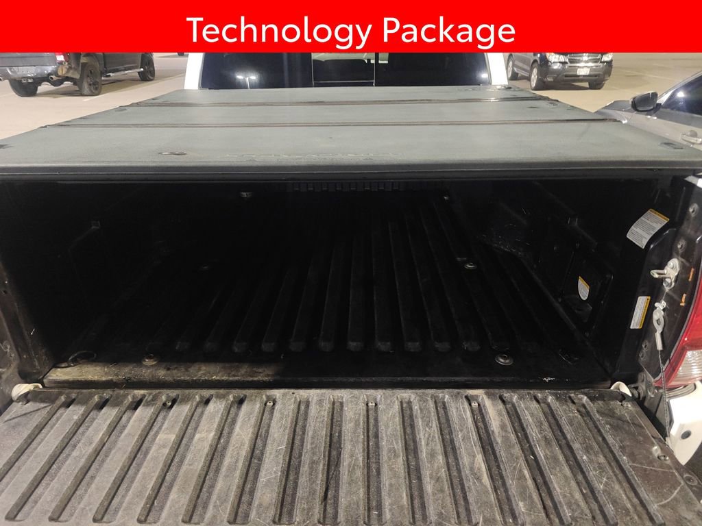 Used 2019 Toyota Tacoma TRD Sport w/ Technology Package image 5