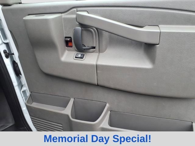 Used 2024 GMC Savana 2500 w/ Driver Convenience Package RWD image 15