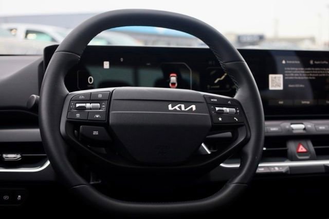 Certified 2025 Kia K4 EX image 5