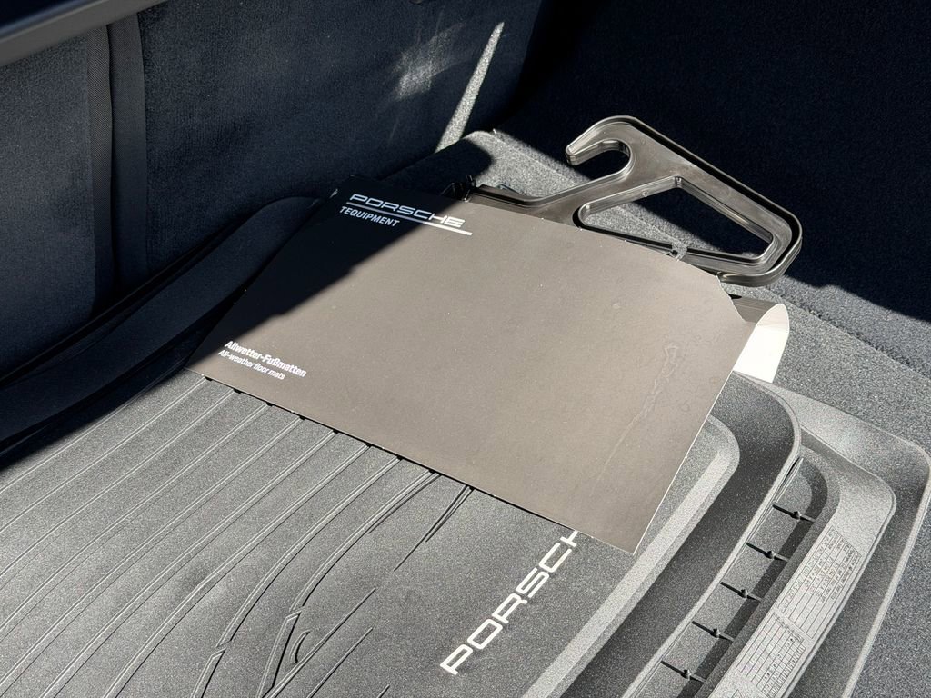 Used 2026 Porsche Panamera GTS image 38