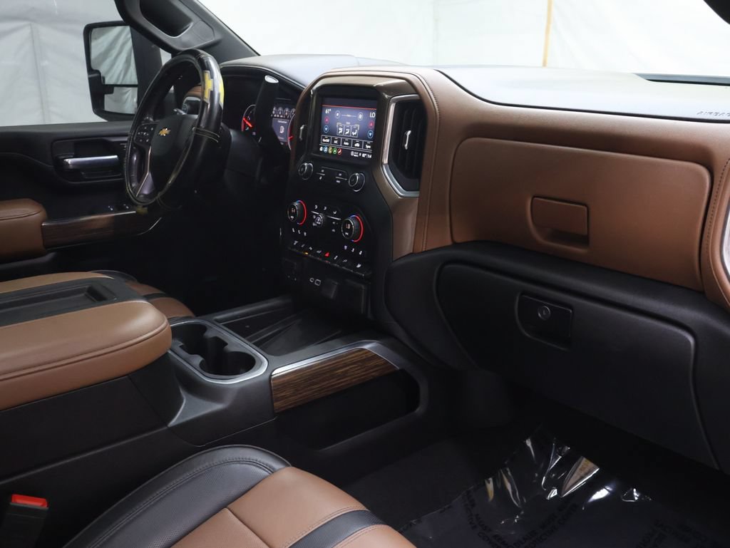 Used 2021 Chevrolet Silverado 3500 High Country AWD/4WD image 10