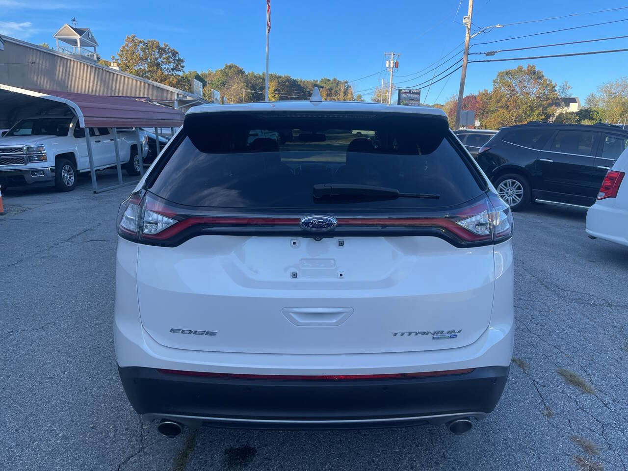 Used 2016 Ford Edge Titanium w/ Equipment Group 301A image 8