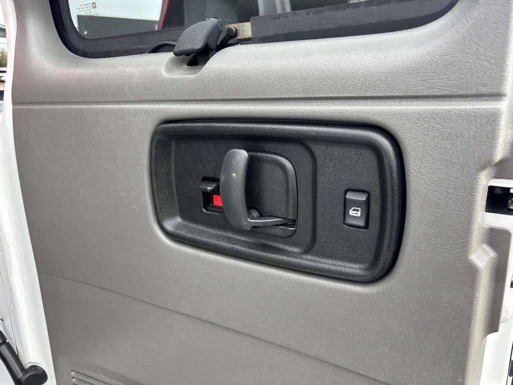 Used 2022 Chevrolet Express 3500 LT w/ LT Preferred Equipment Group image 11