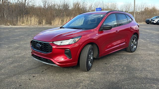 Certified 2024 Ford Escape ST-Line w/ Tech Pack #1 image 7