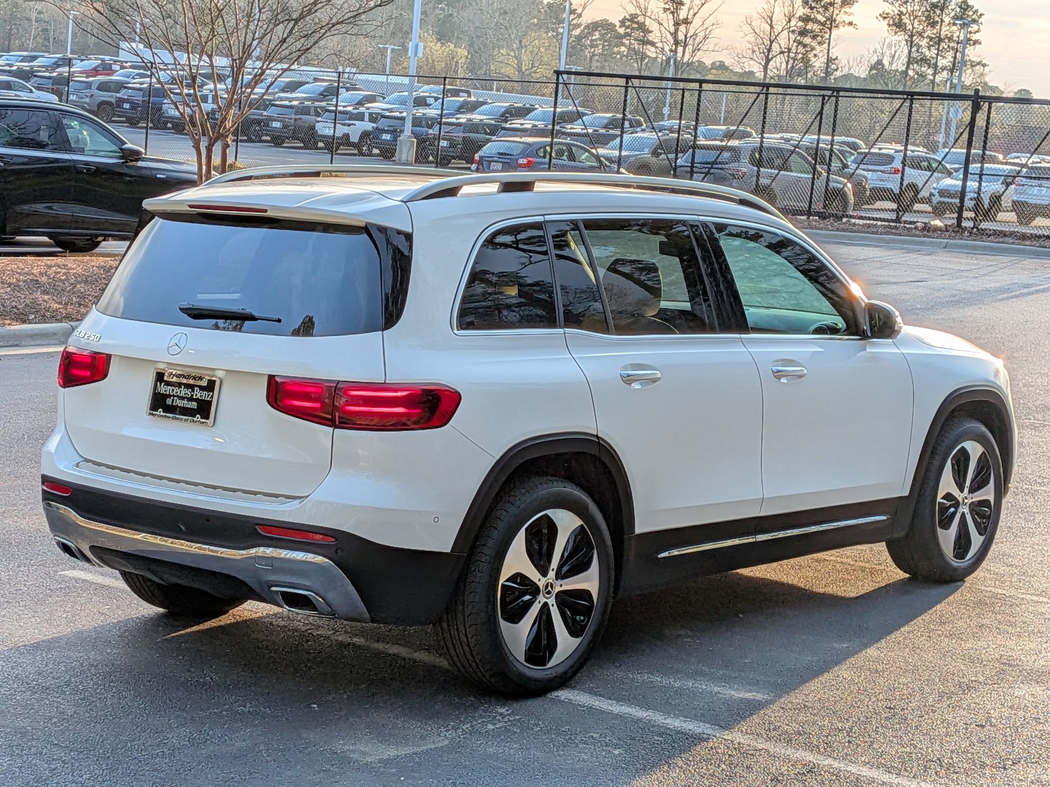 New 2026 Mercedes-Benz GLB 250 image 10