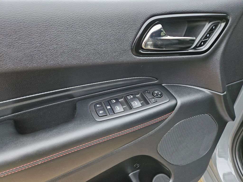 Used 2025 Dodge Durango GT AWD/4WD image 15