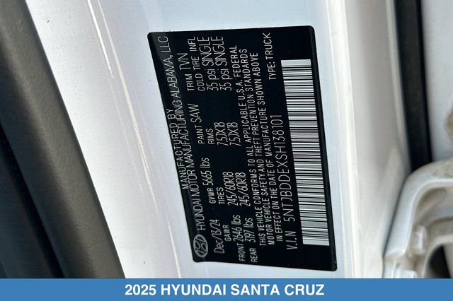 Used 2025 Hyundai Santa Cruz SEL AWD/4WD image 31