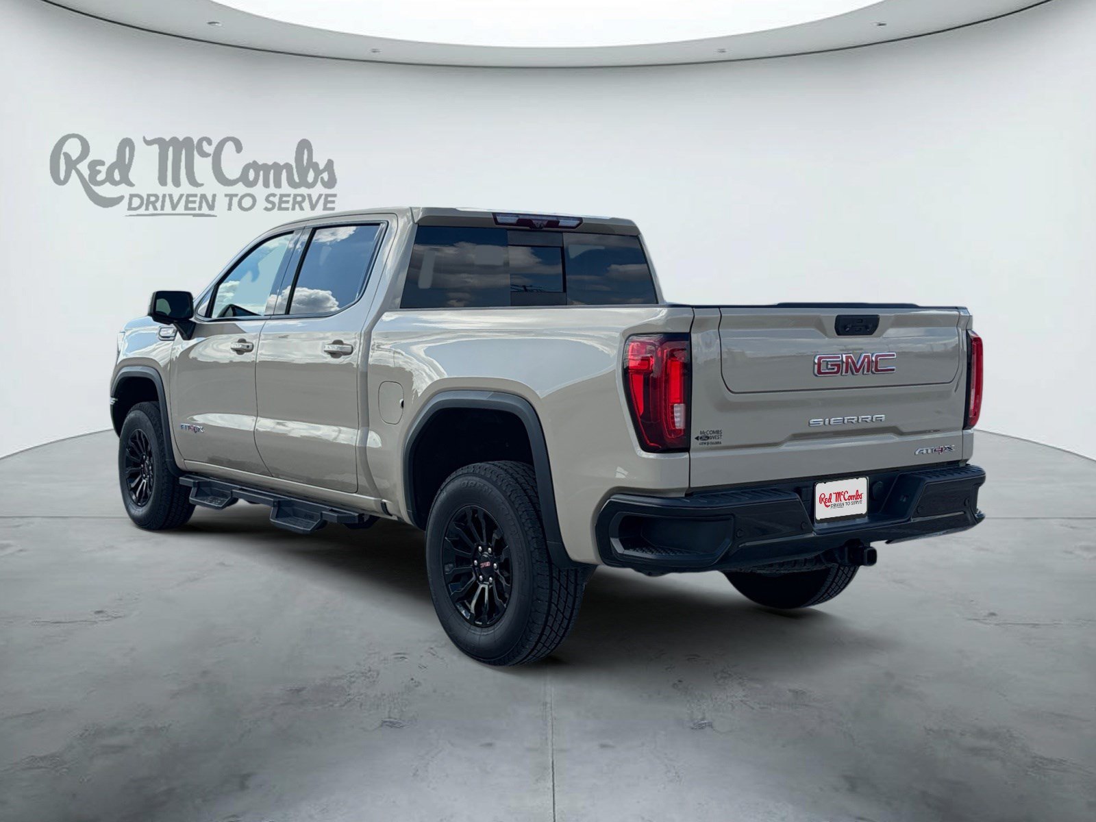 Used 2023 GMC Sierra 1500 AT4X AWD/4WD image 7
