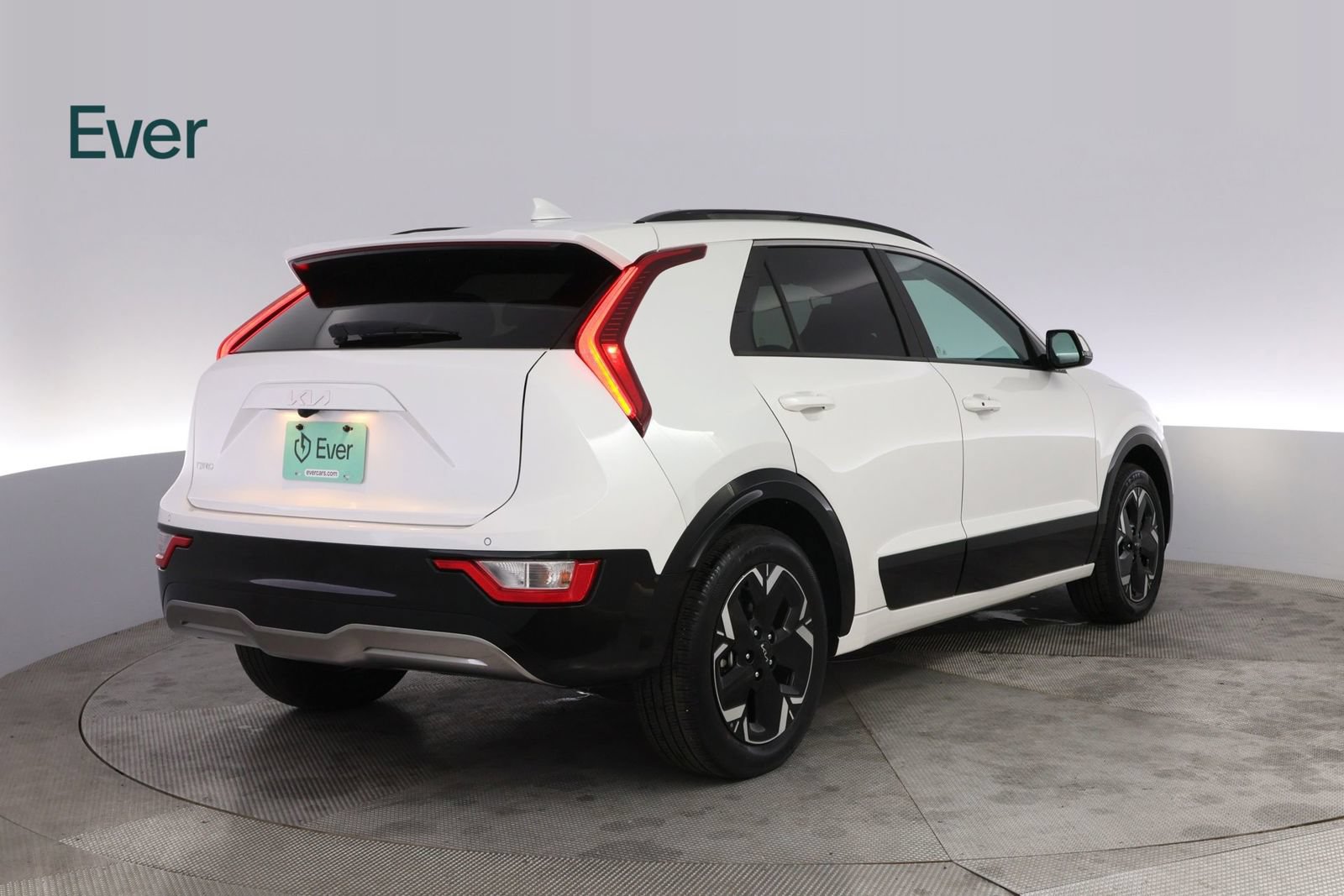 Used 2024 Kia Niro Wind FWD image 3