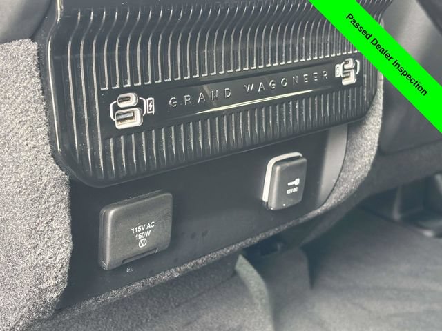 Used 2024 Jeep Grand Wagoneer L Series III AWD/4WD image 34