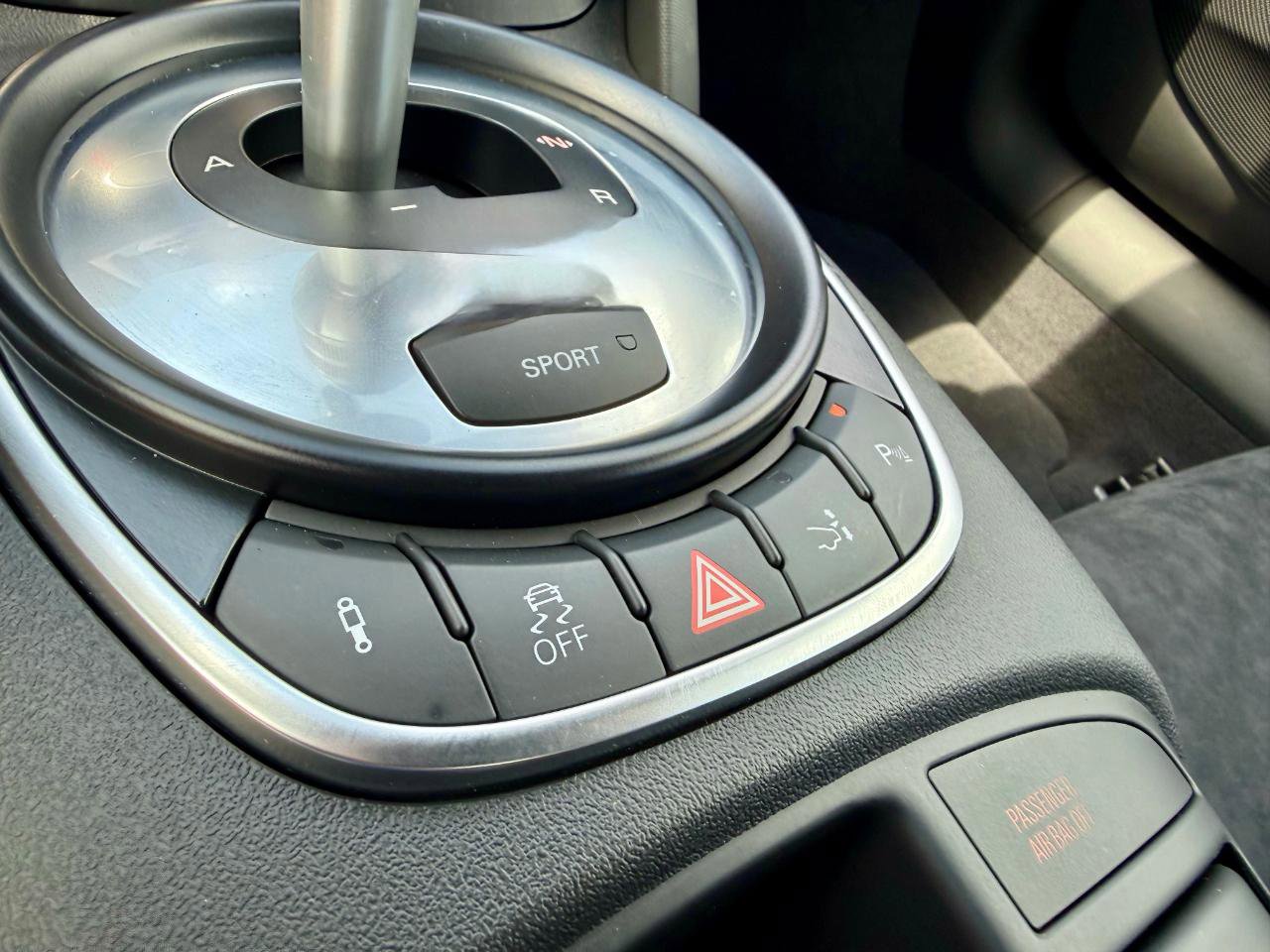 Used 2012 Audi R8 V8 AWD/4WD image 31