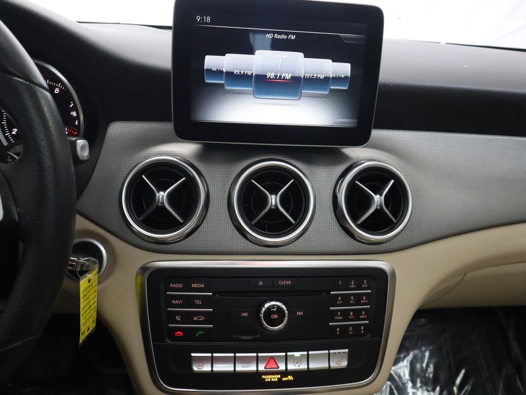 Used 2018 Mercedes-Benz GLA 250 image 22