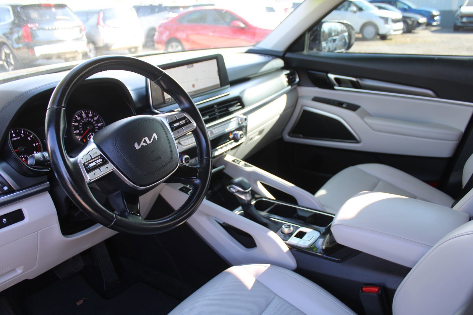Certified 2022 Kia Telluride S image 22