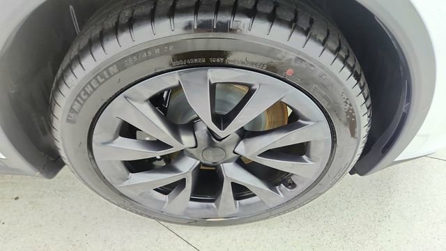 Used 2024 Tesla Model X AWD/4WD image 55