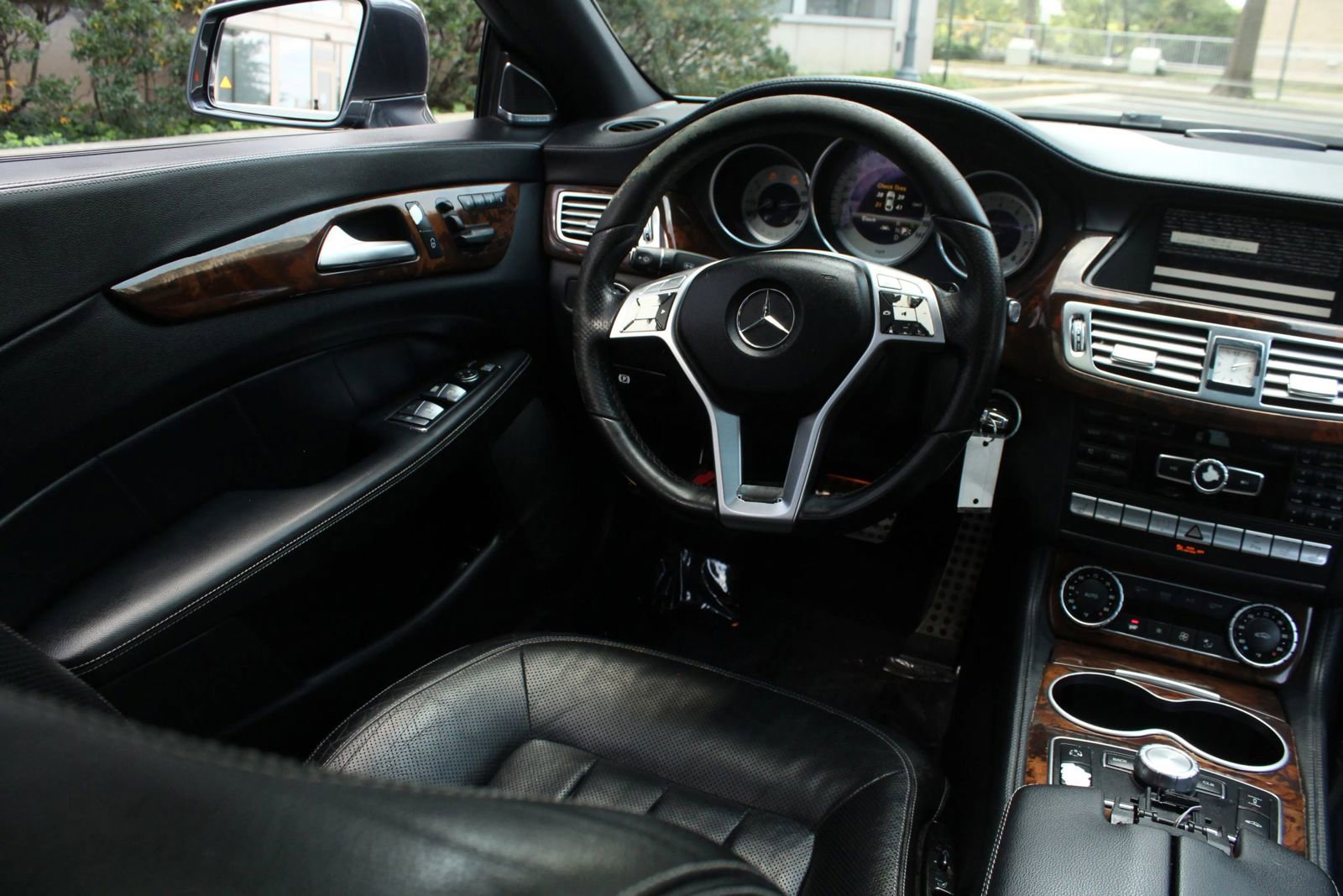 Used 2013 Mercedes-Benz CLS 550 image 25