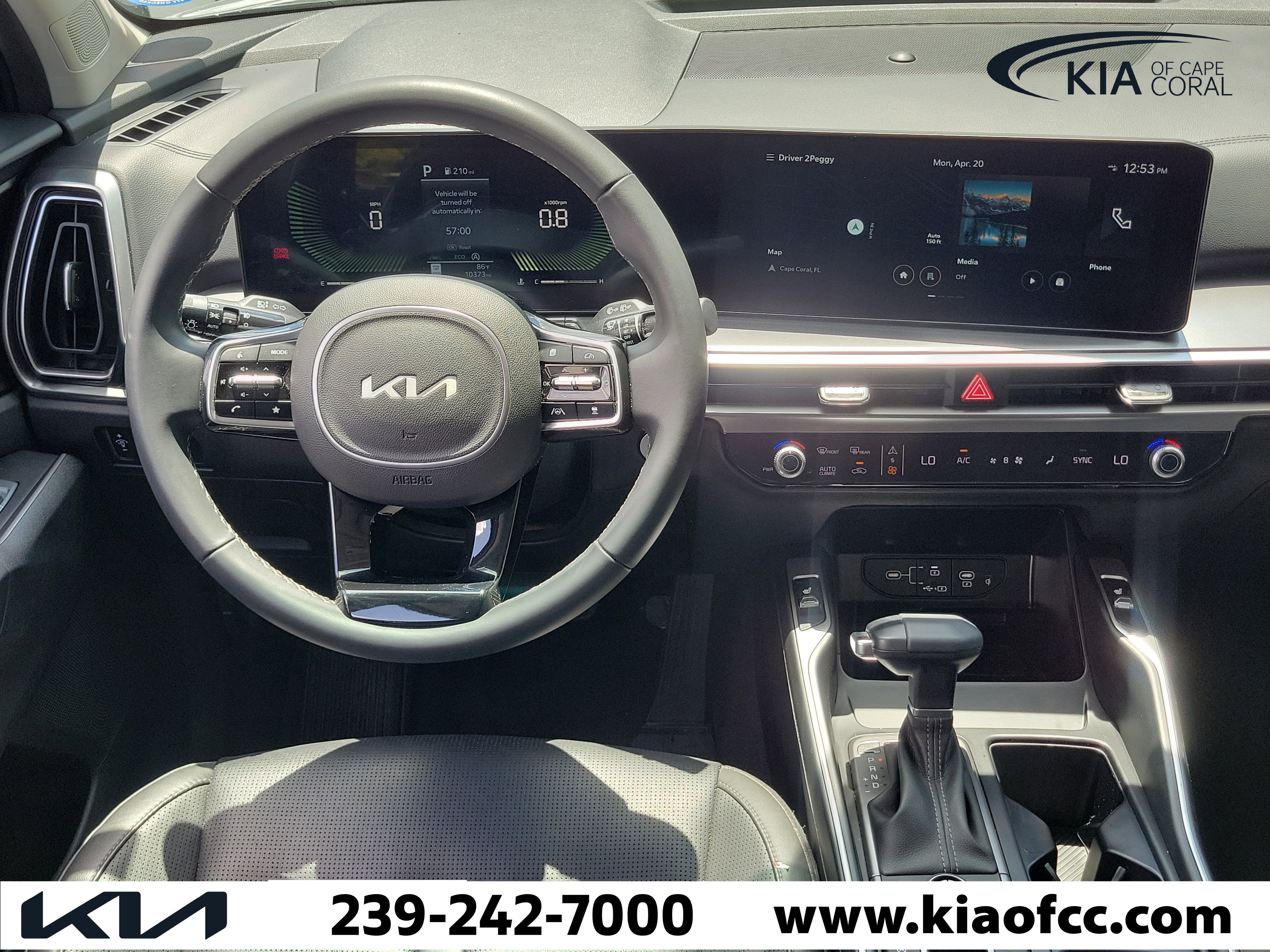 Used 2025 Kia Sorento EX w/ Panoramic Sunroof Package image 16