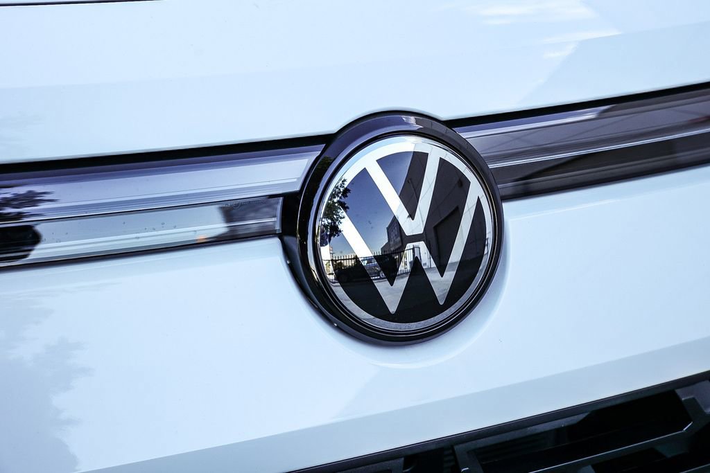 New 2026 Volkswagen Tiguan S image 14