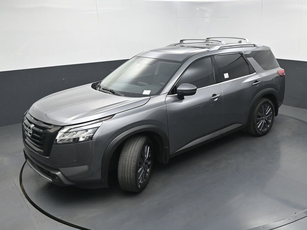 Used 2024 Nissan Pathfinder SL w/ SL Premium Package FWD image 36