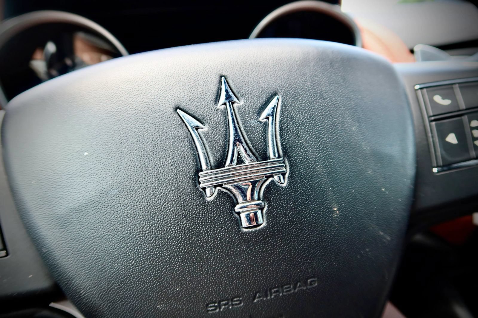 Used 2018 Maserati Levante S AWD/4WD image 35