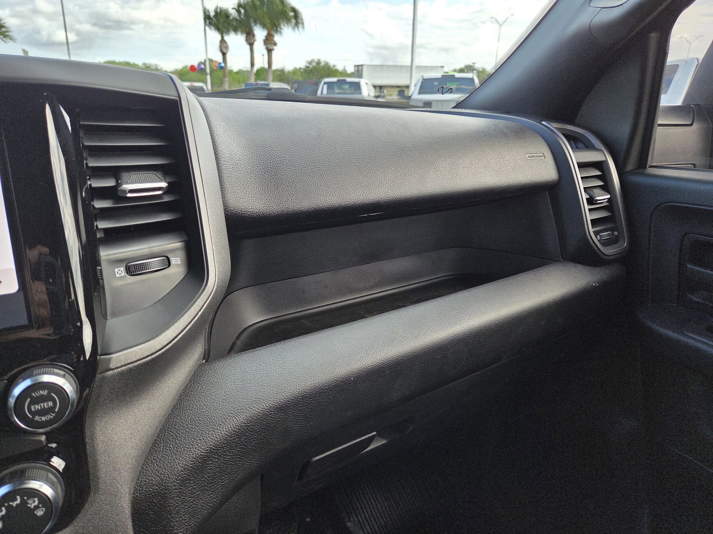 New 2026 RAM 3500 Tradesman image 38