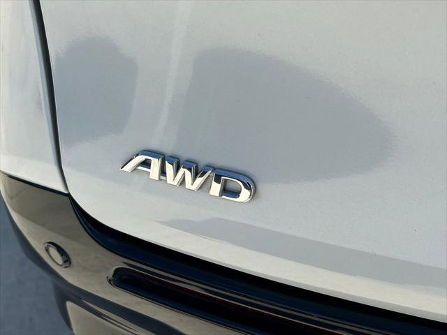 Certified 2024 Toyota Sienna Platinum AWD/4WD image 13