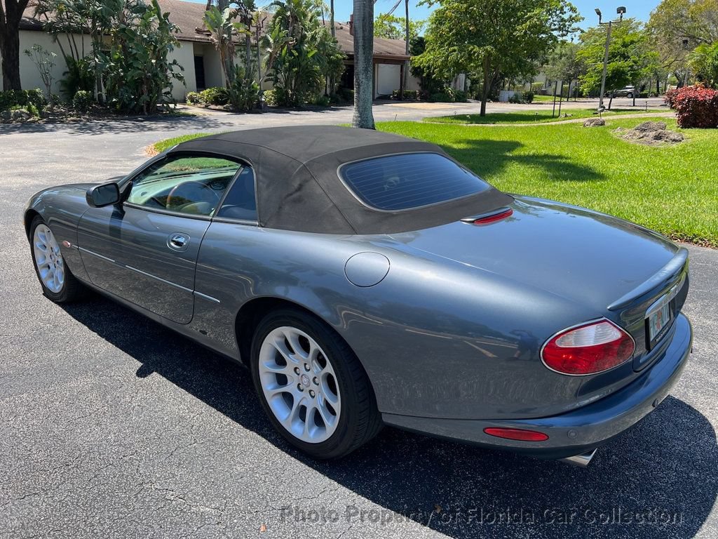 Used 2001 Jaguar XKR Convertible RWD image 25
