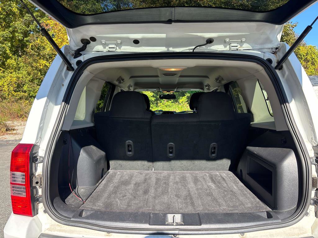 Used 2015 Jeep Patriot Latitude image 11