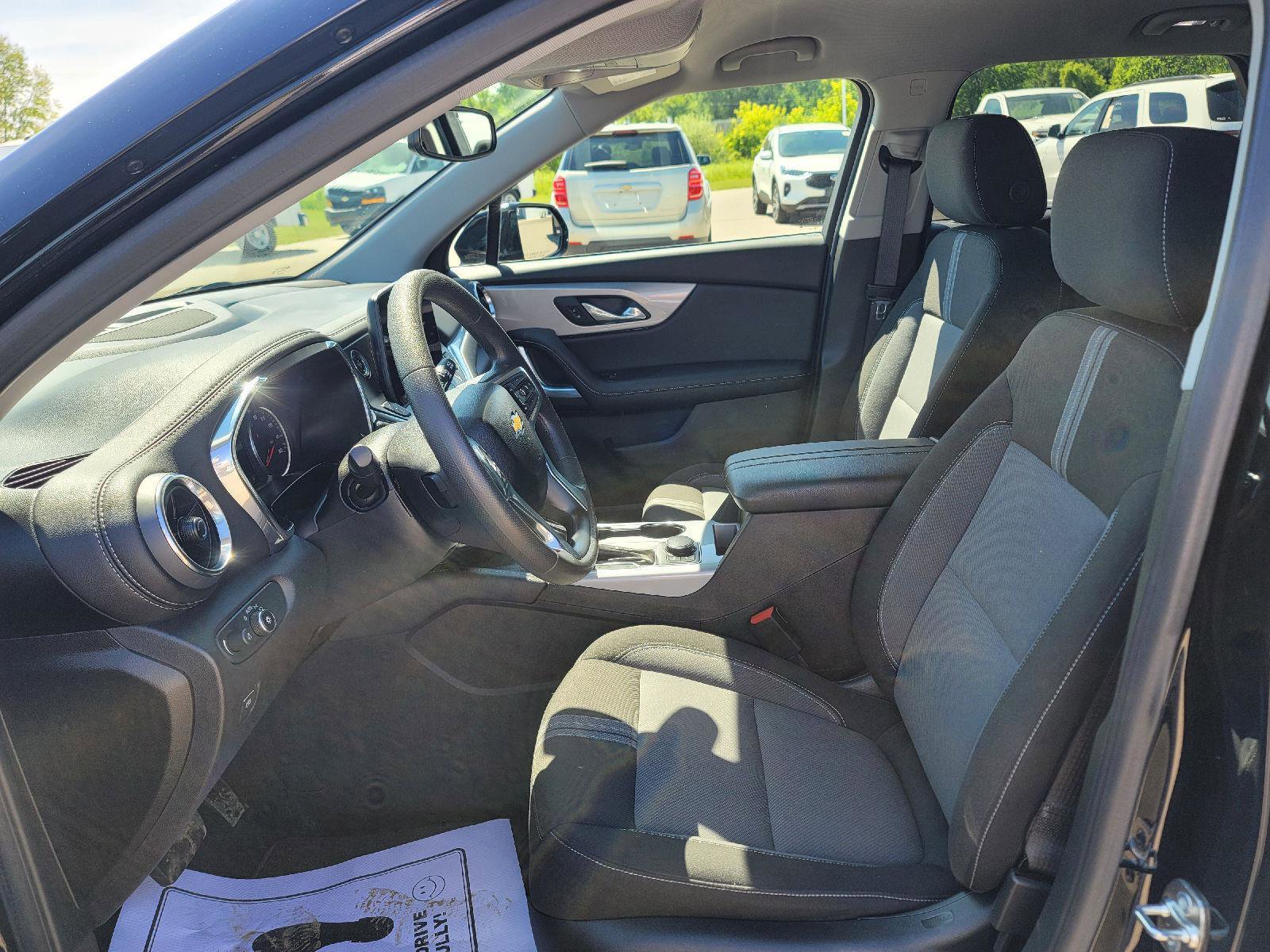 Used 2024 Chevrolet Blazer LT w/ Convenience Package FWD image 19
