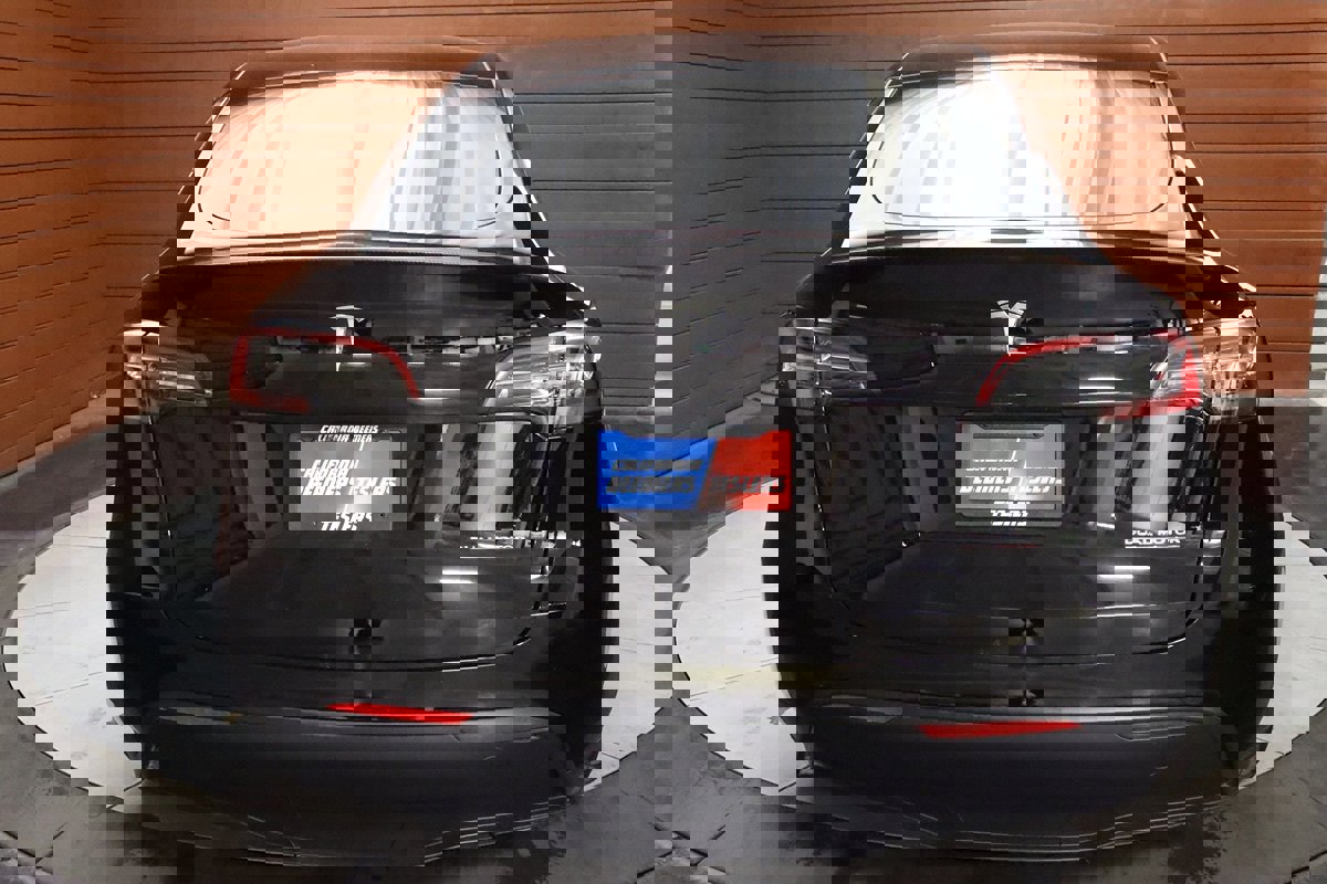 Used 2022 Tesla Model Y Performance image 12