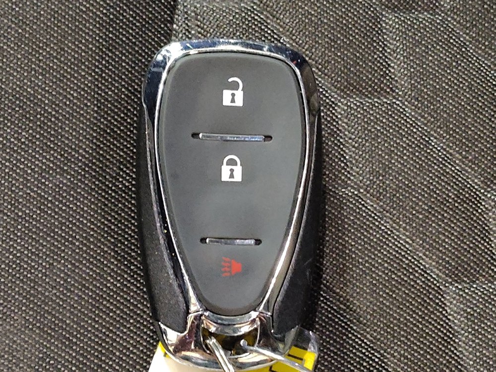 Used 2018 Chevrolet Equinox LT FWD image 32
