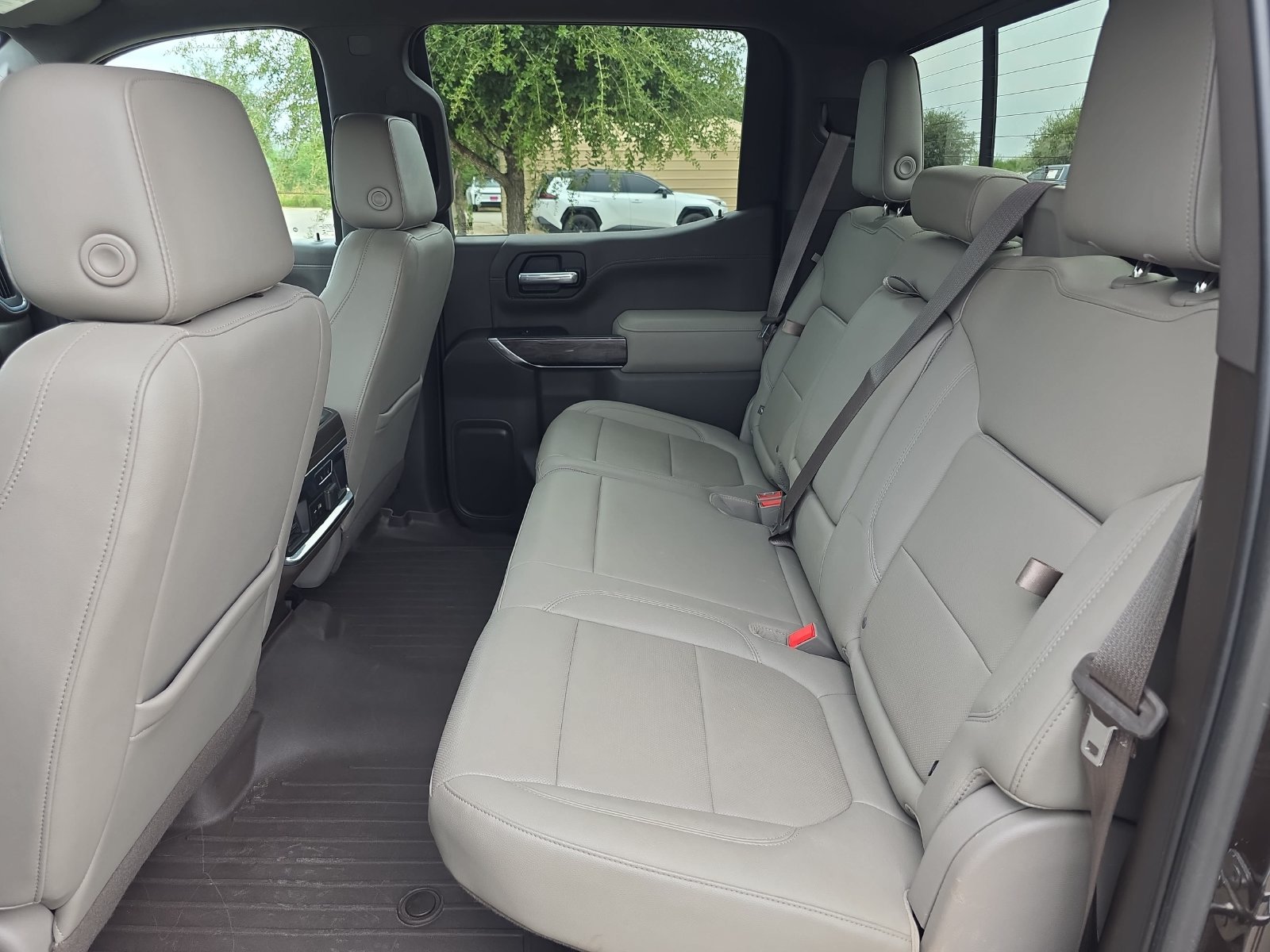 Used 2019 Chevrolet Silverado 1500 LTZ w/ LTZ Texas Edition AWD/4WD image 11