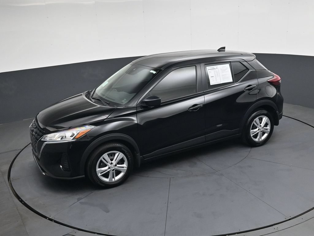 Certified 2025 Nissan Kicks Play S FWD image 40