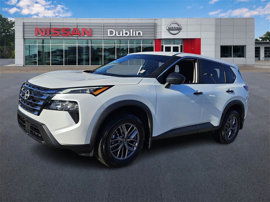 Certified 2025 Nissan Rogue S image 1