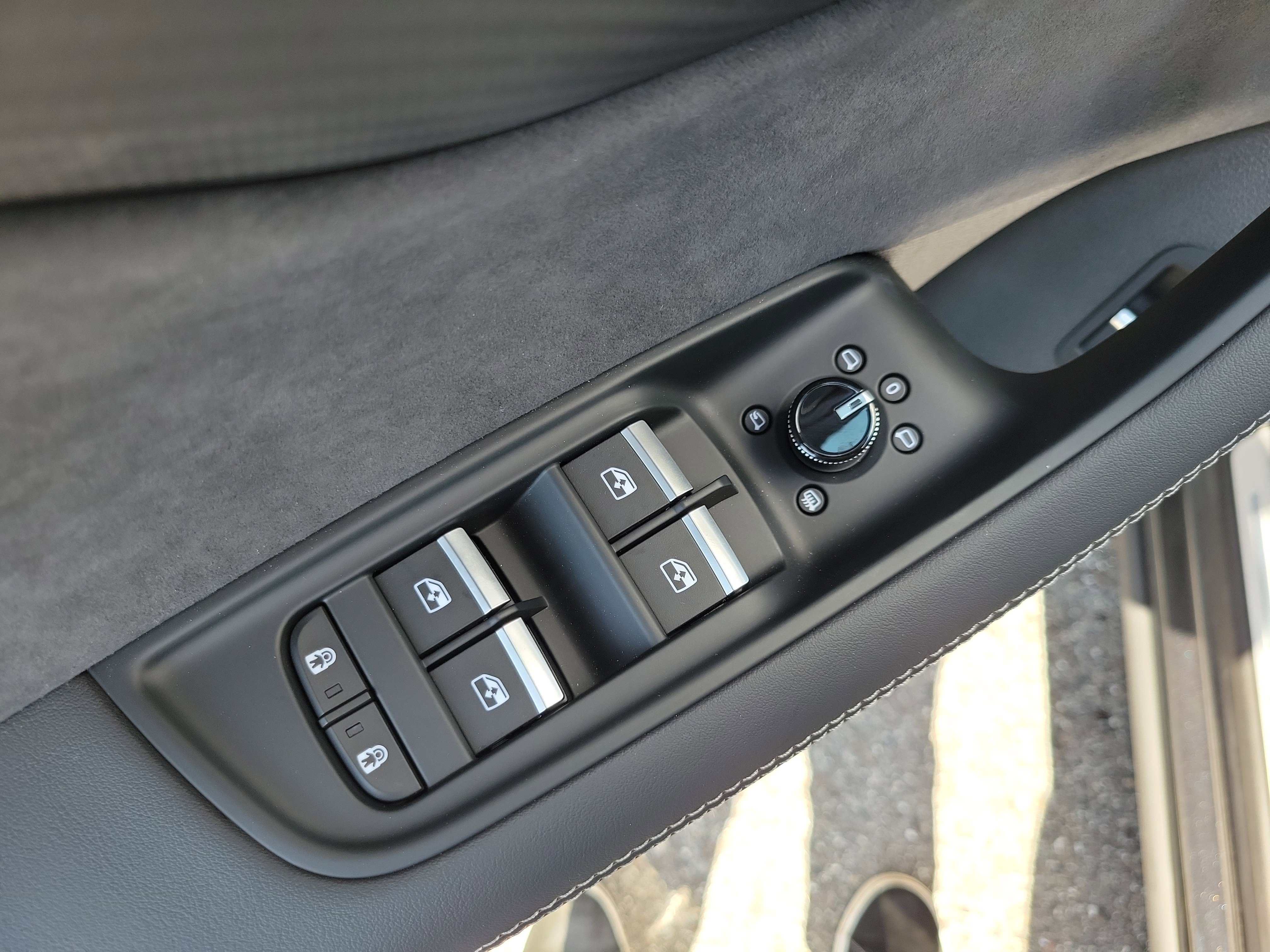 New 2026 Audi SQ7 Premium Plus image 19