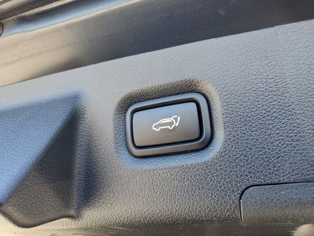 Certified 2023 Hyundai Santa Fe SEL image 7