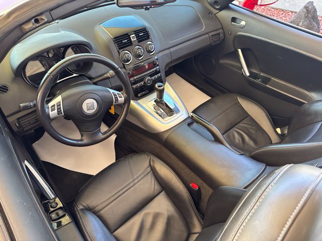 Used 2009 Saturn Sky w/ Premium Trim Package RWD image 3