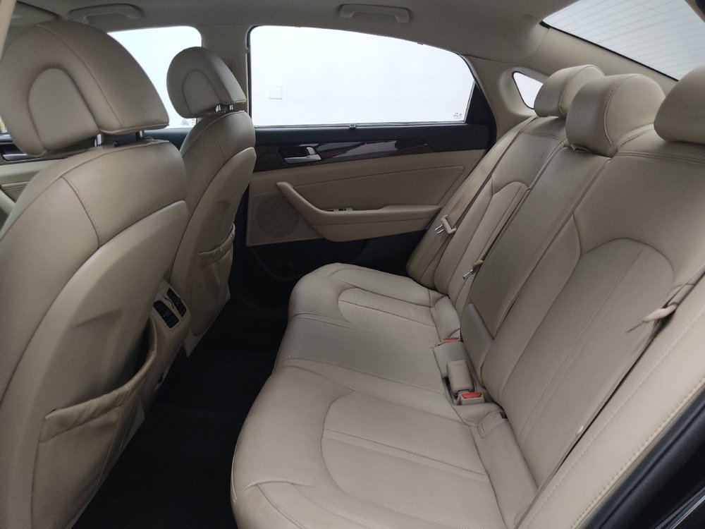 Used 2017 Hyundai Sonata Limited w/ Tech Package 03 FWD image 18