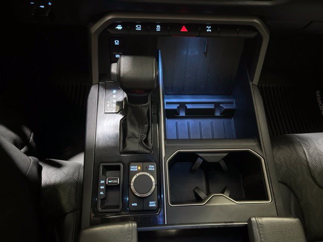 Certified 2022 Toyota Tundra SR5 w/ TRD Off-Road Premium Package AWD/4WD image 21