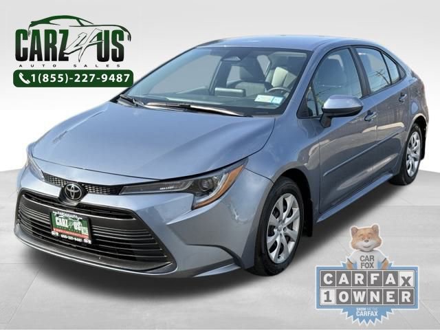 Used 2024 Toyota Corolla LE image 1