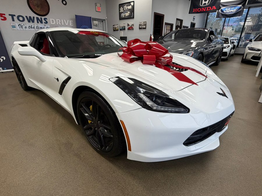 Used 2016 Chevrolet Corvette Stingray Coupe w/ 2LT Preferred Equipment Group RWD image 16