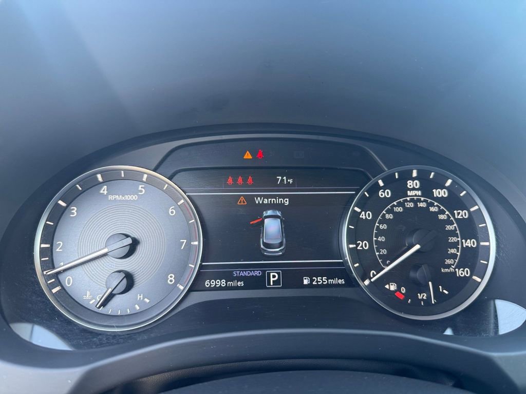 Used 2025 INFINITI QX50 Pure image 19