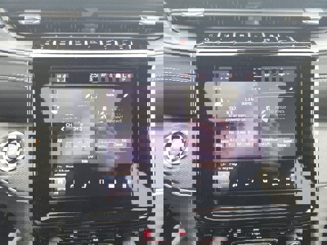 New 2025 Jeep Grand Cherokee L Altitude image 2